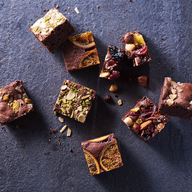 ホシフルーツ　ナッツとドライフルーツの贅沢ブラウニー　１６個