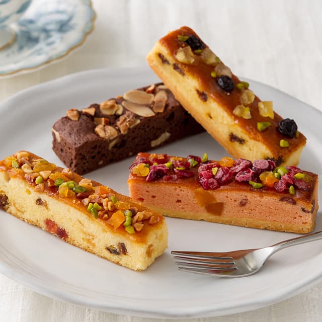 六本木アマンド　ＲＯＰＰＯＮＧＩ　ＣＡＫＥ　ＢＡＴＯＮ＜六本木ケイクバトン＞６本