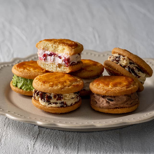 ホシフルーツ　発酵バターと果実のバターサンド　小豆＆黒豆　抹茶